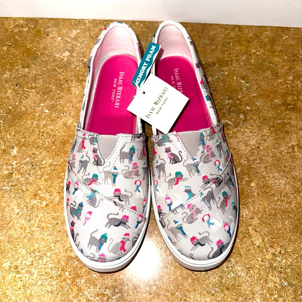 Isaac Mizrahi NEW Women's size 10 Cat Patterned sneakers cute comfy NWT